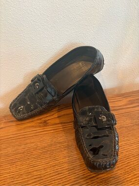 Stuart Weitzman Black Patent Leather Moccasin Loafers with Buckle